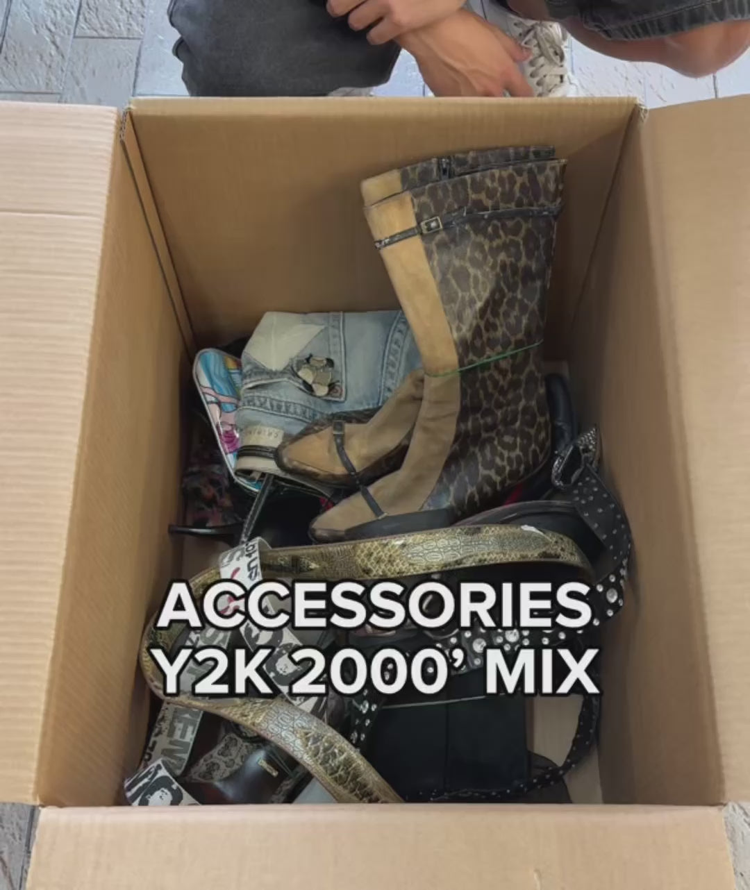 Y2K 2000' ACCESSORIES MIX - GRADE A